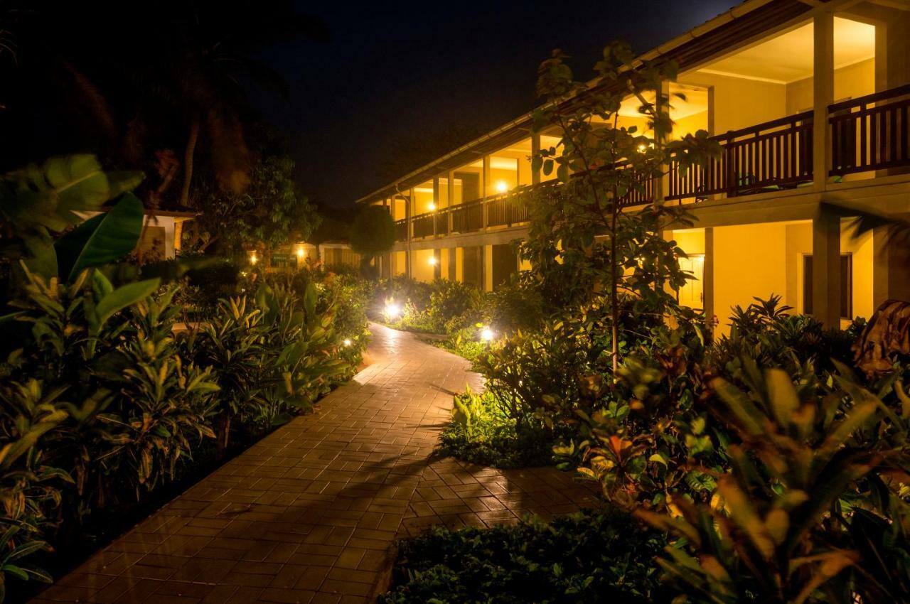 Sunset Beach Hotel Kotu Exterior foto